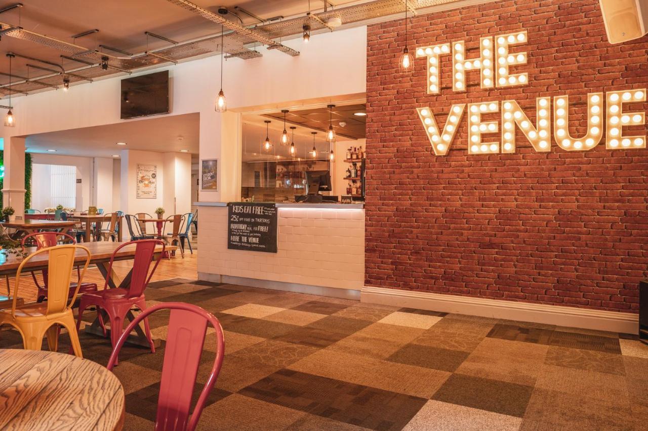 הודרספילד The Venue Serviced Apartments מראה חיצוני תמונה
