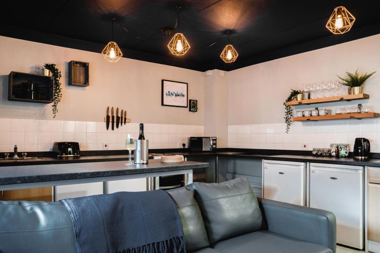 הודרספילד The Venue Serviced Apartments מראה חיצוני תמונה